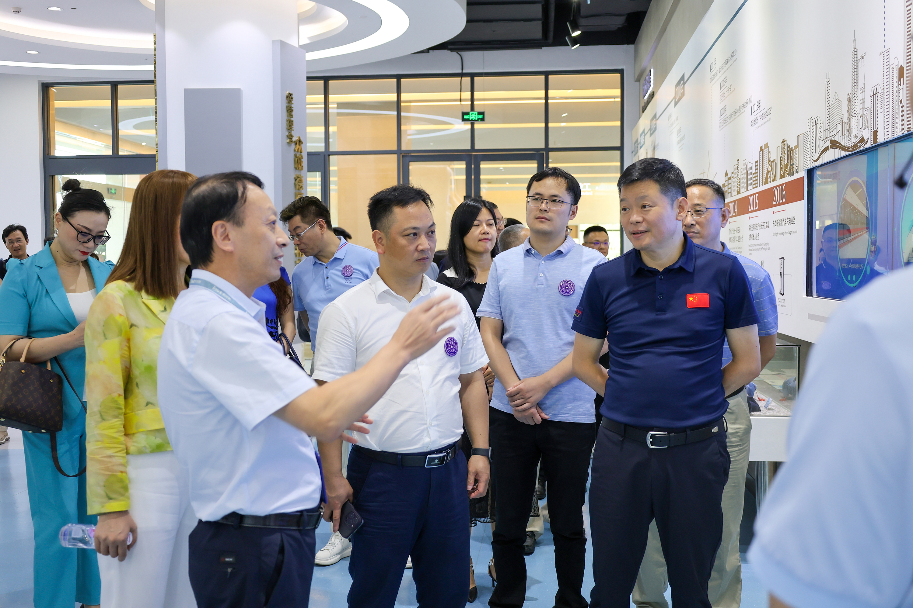 名校来访 | 深圳市清华大学校友会?紫荆同砚会一行来访交流_298娱乐-最好的游戏大厅